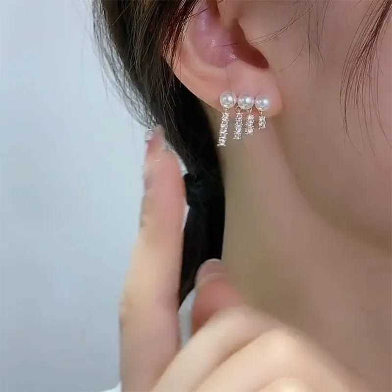 Pearl Rhinestones Stud