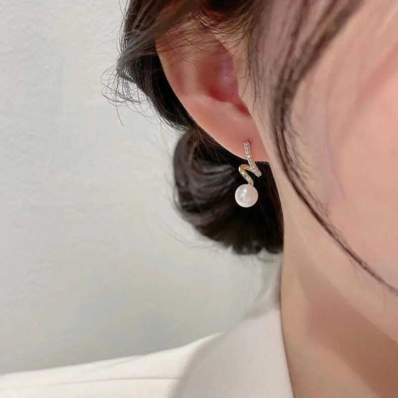 Korean Geometrical studs