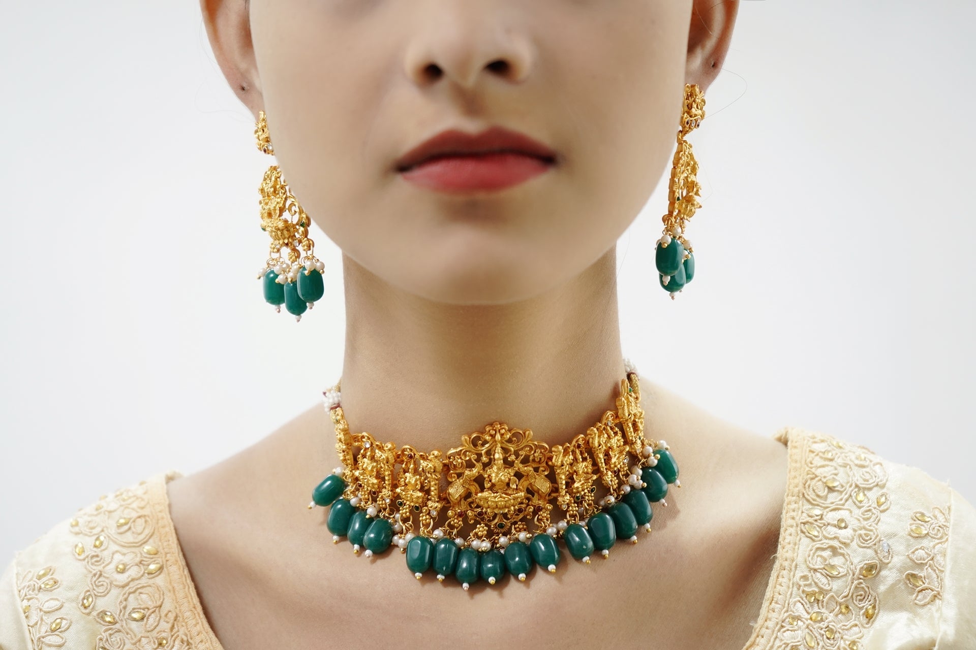 Golden Temple Choker Set
