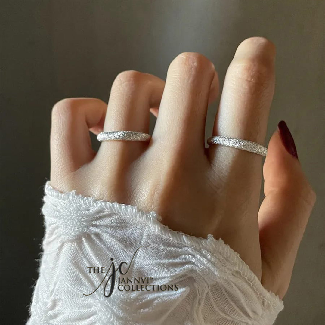 Sparkling rings set of 2