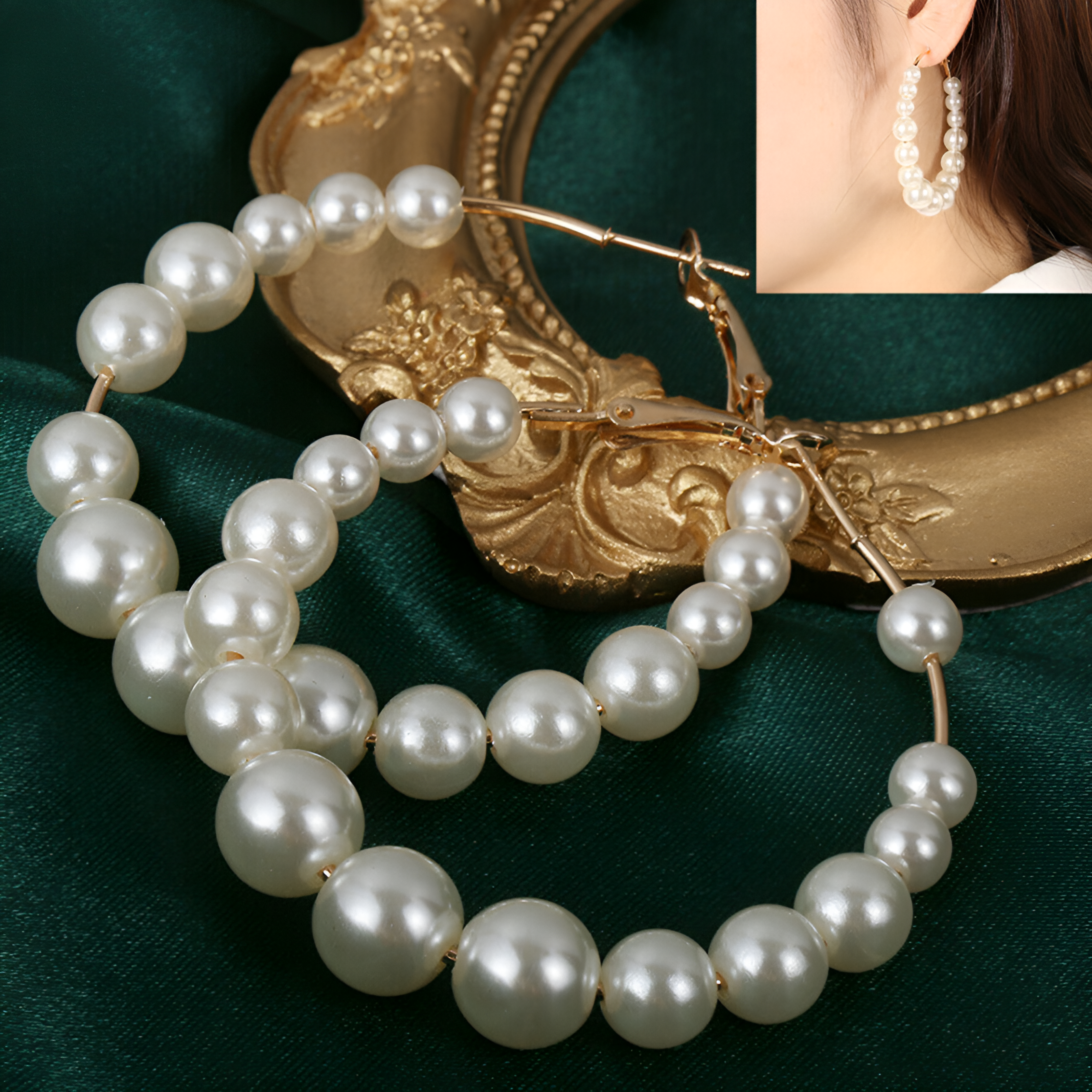 ROUND WHITE PEARL Earrings